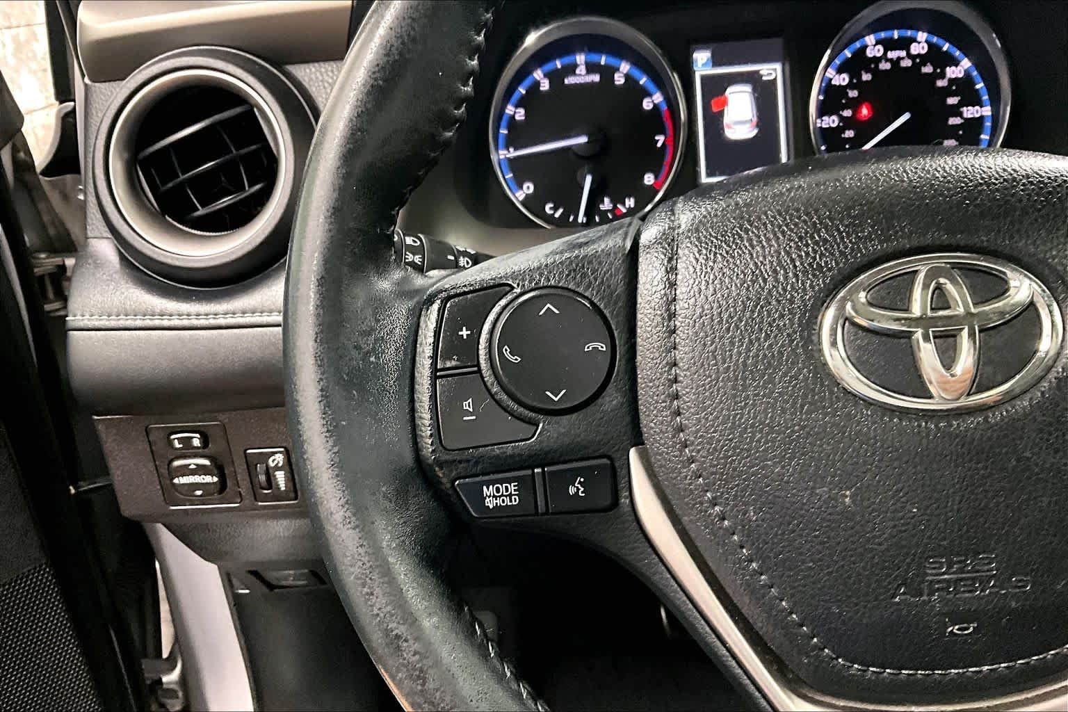 Used 2018 Silver Sky Metallic Toyota Limited image 23