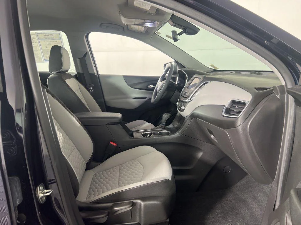 Used 2020 Midnight Blue Metallic Chevrolet LS image 19