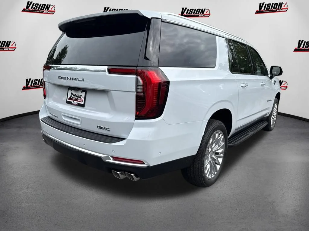Used 2026 Glacier White Tricoat GMC Denali image 5