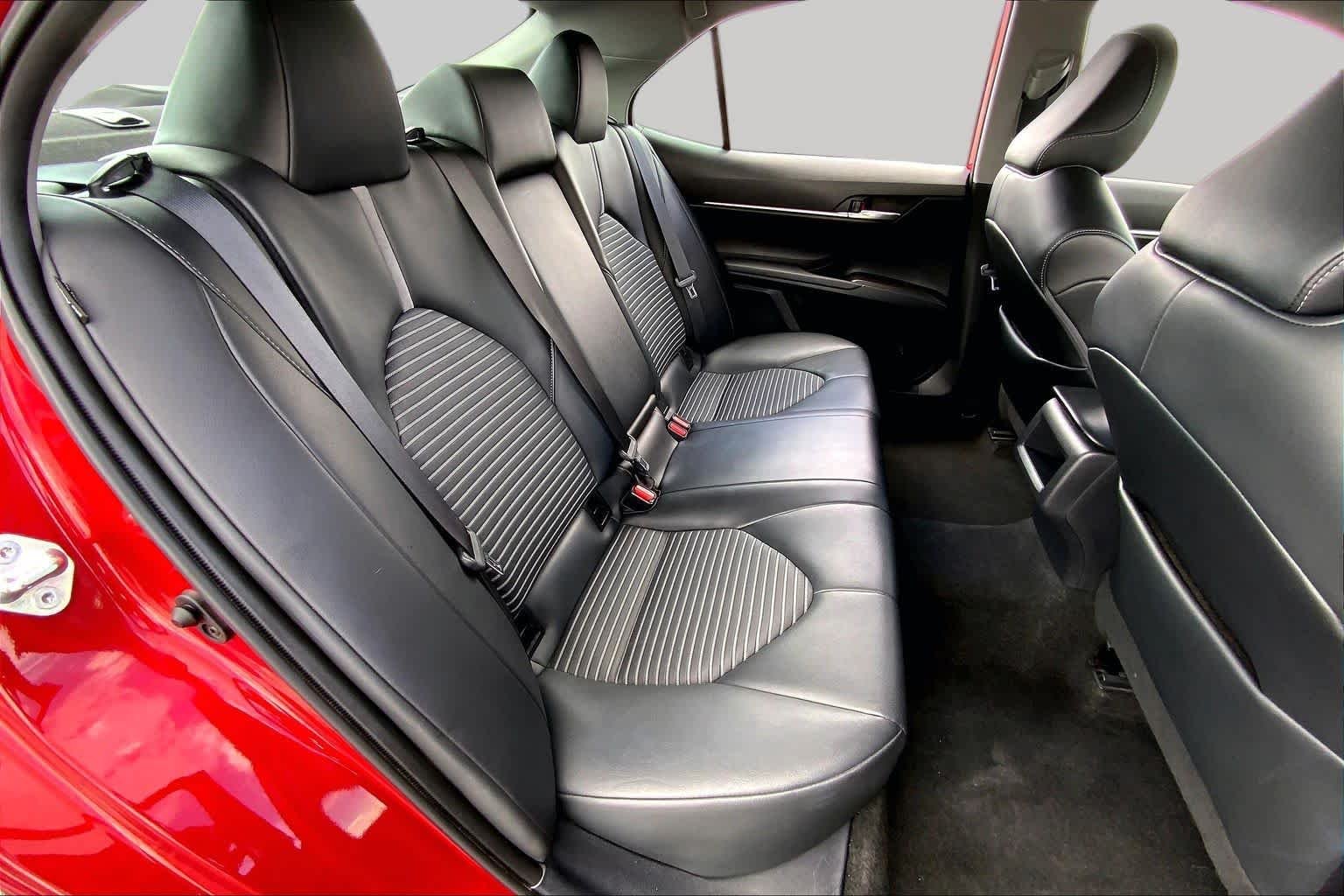 Used 2022 Supersonic Red Toyota SE image 19