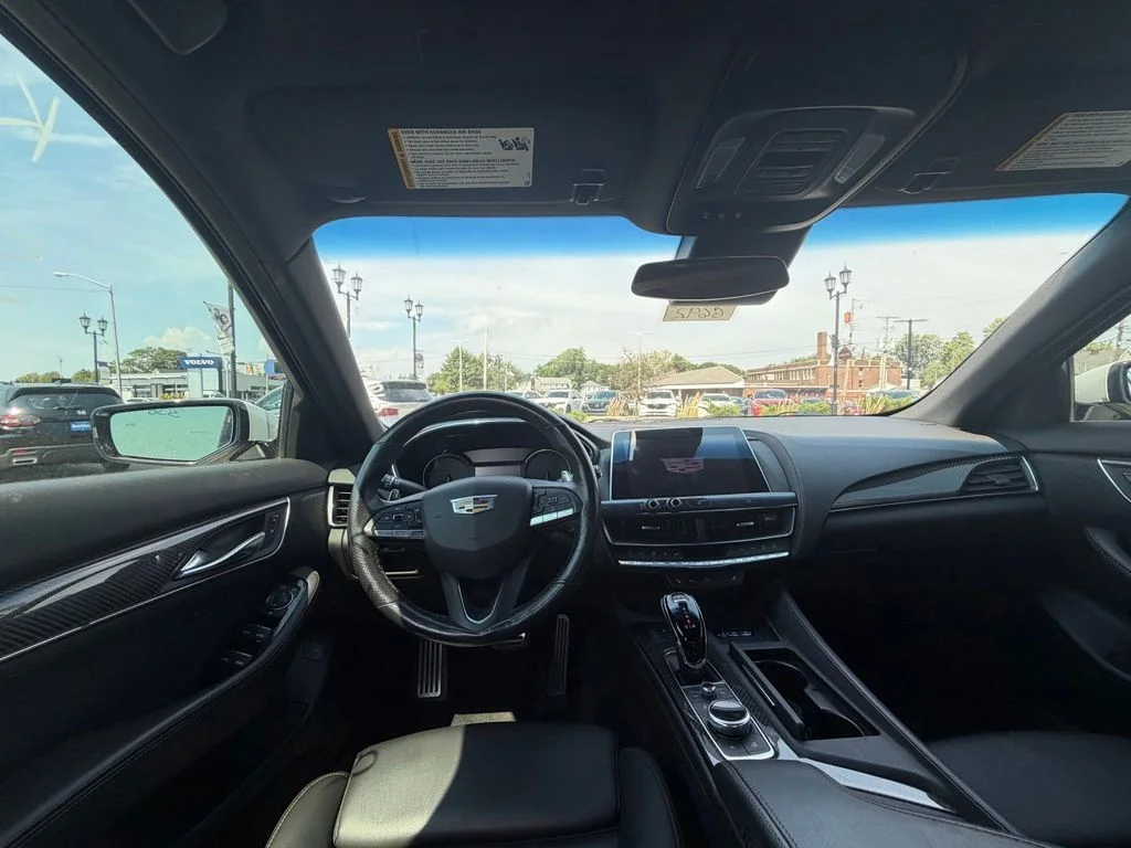 Used 2020 White Cadillac Sport image 12