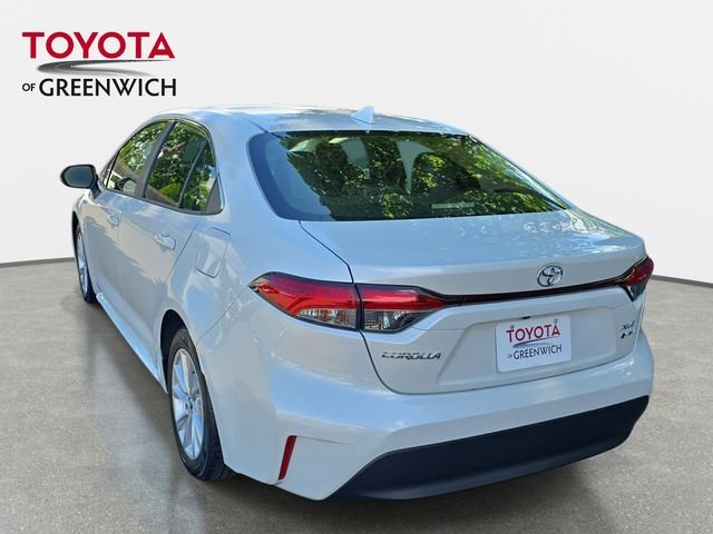2026 Toyota Corolla XLE - Photo 6