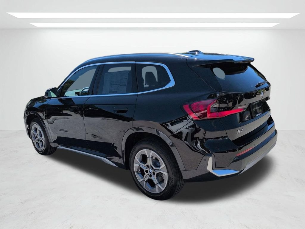 New 2026 Jet Black BMW xDrive28i image 6