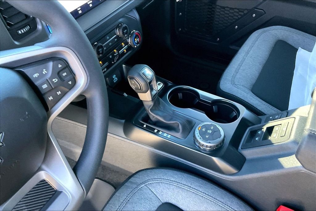 New 2025 Ford Bronco Base 4D Sport Utility