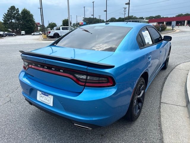 Used 2019 B5 Blue Pearlcoat Dodge SXT image 8