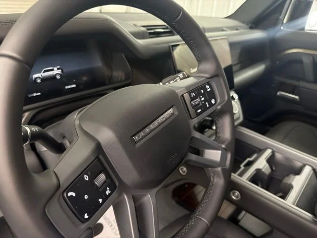 New 2026 Gondwana Stone Metallic Land Rover X-Dynamic SE image 11
