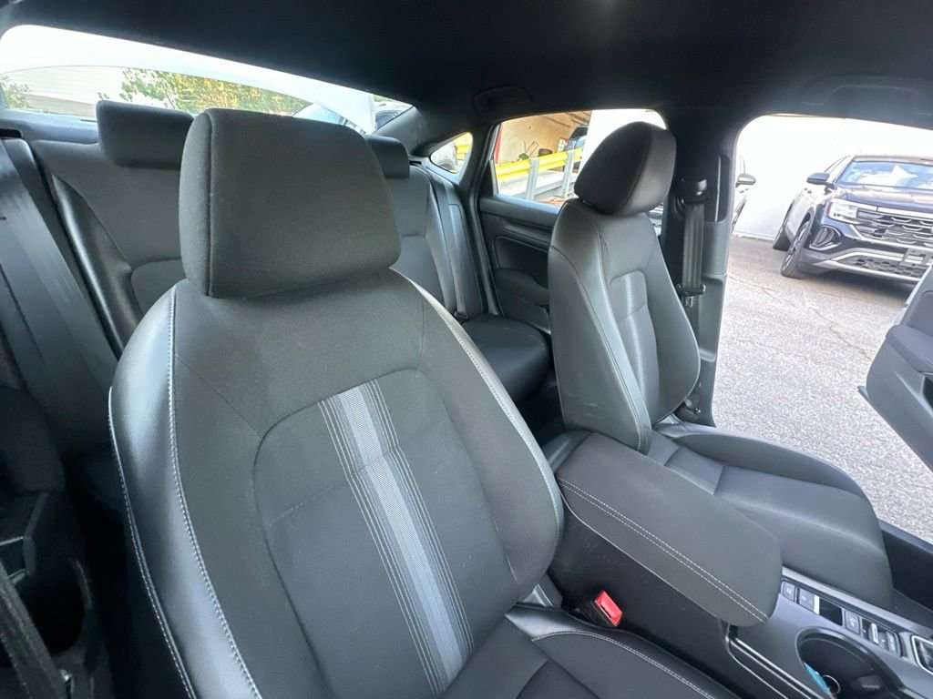 Used 2024  Honda Sport image 32