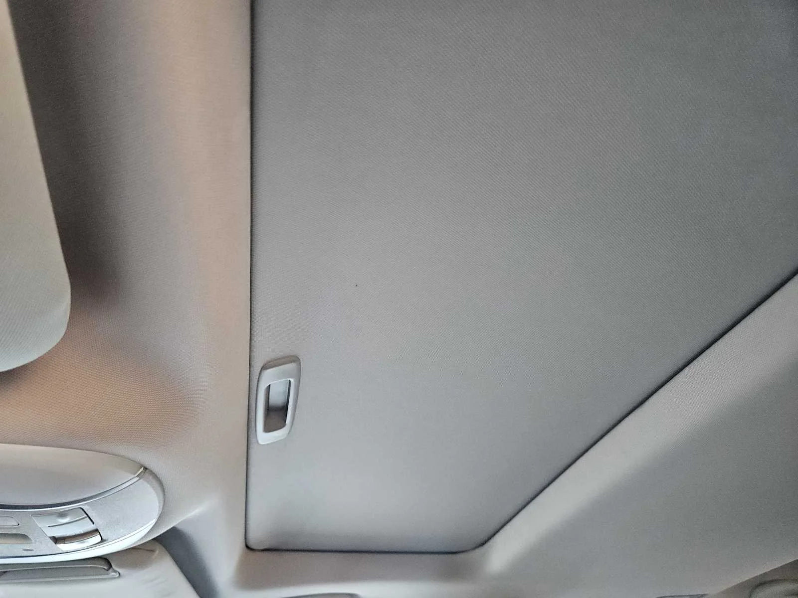 Used 2014 Moonlight White INFINITI  image 19