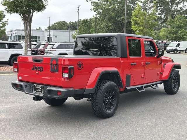 Used 2022 Red Jeep Sport image 13
