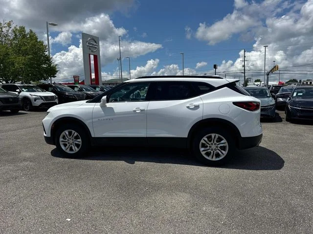Used 2021 White Chevrolet LT image 7
