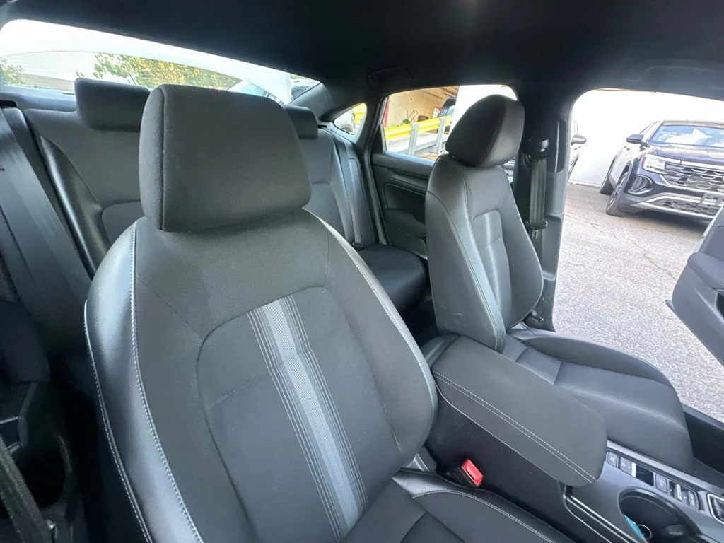 Used 2024  Honda Sport image 32