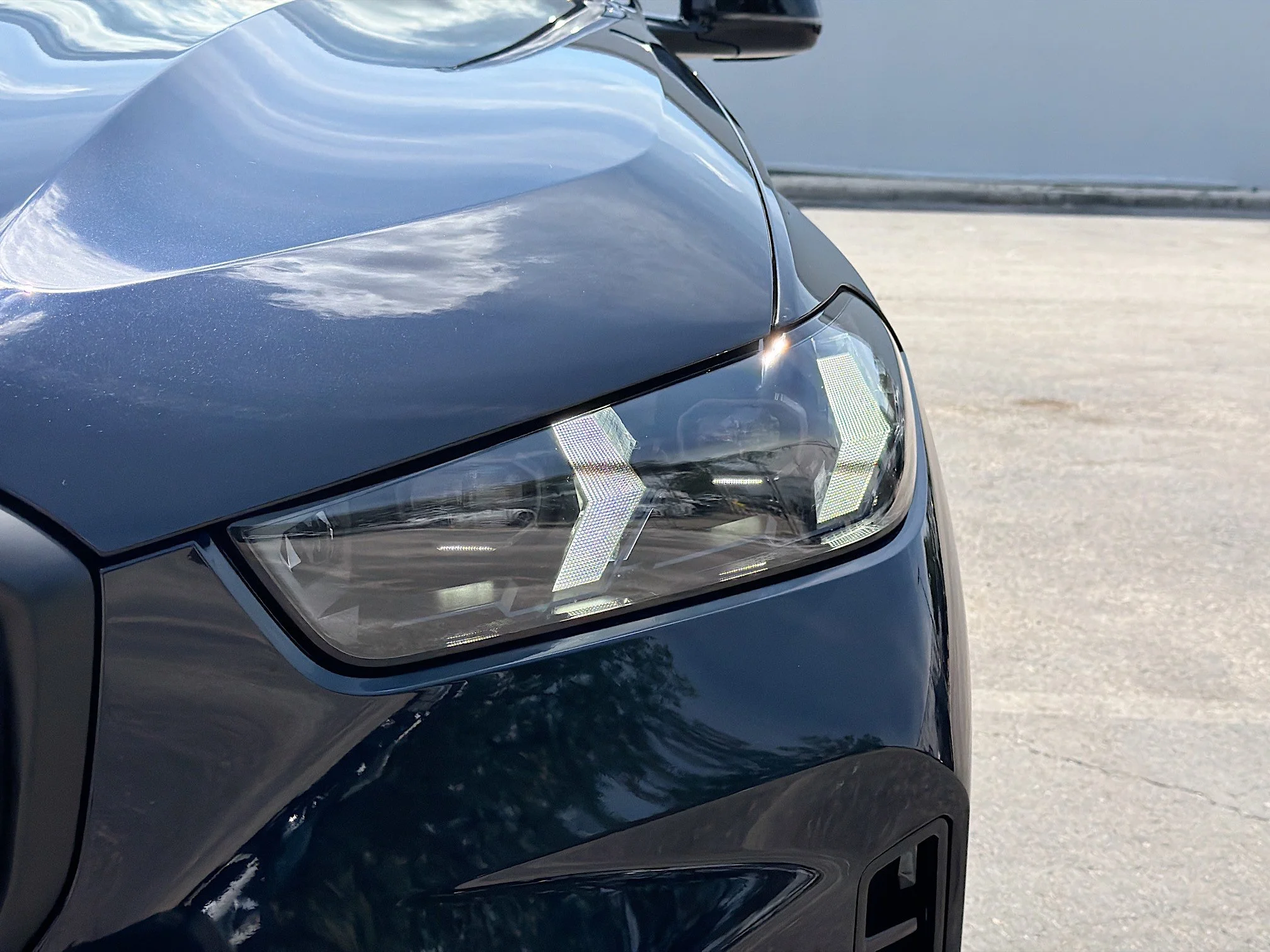 New 2026 Carbon Black Metallic BMW M60i image 9