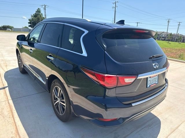 Used 2017 Blue INFINITI  image 5
