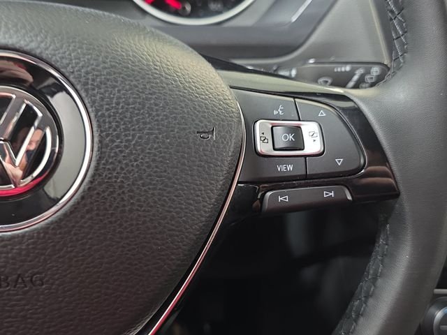 Used 2020 Gray Volkswagen  image 17