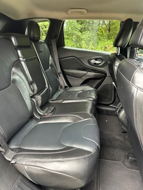 Used 2014 Billet Silver Metallic Jeep Limited image 19
