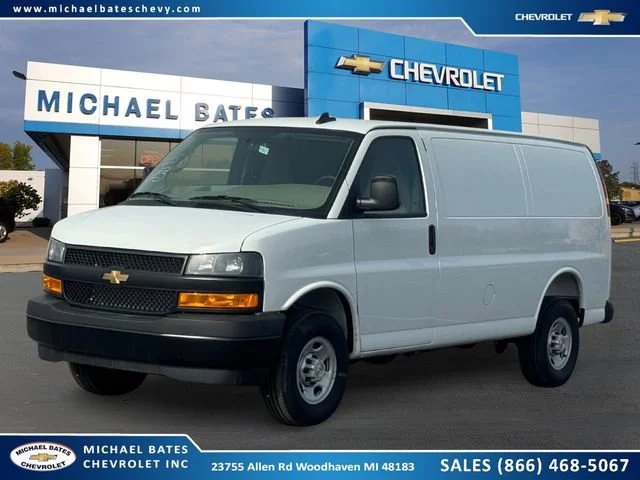2025 Chevrolet Express 3500 Work Van HD's photo
