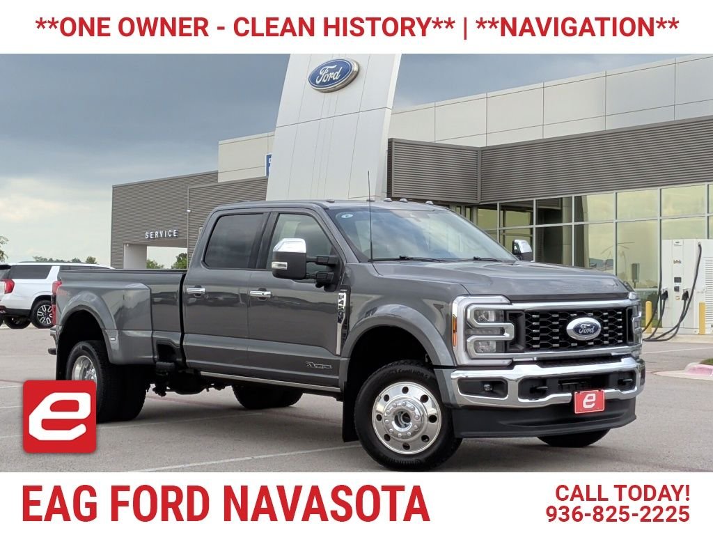 2026 Ford F-450 Lariat 4x4 Crew Cab 8' Box DRW's photo