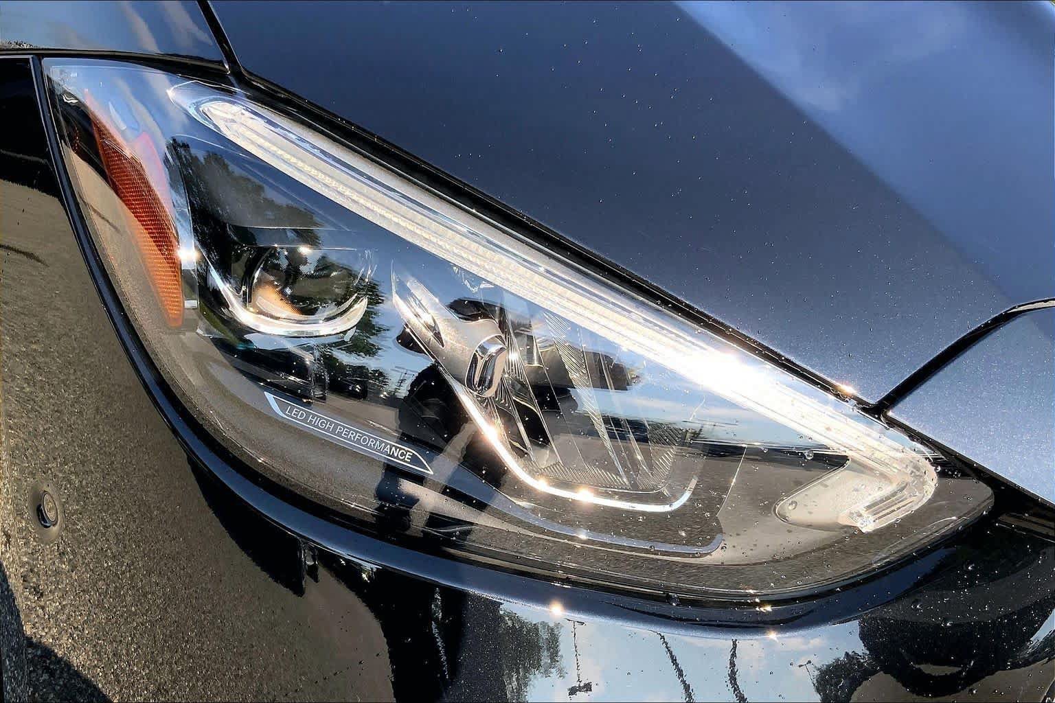 New 2026 Obsidian Black Metallic Mercedes-Benz C 300 image 17