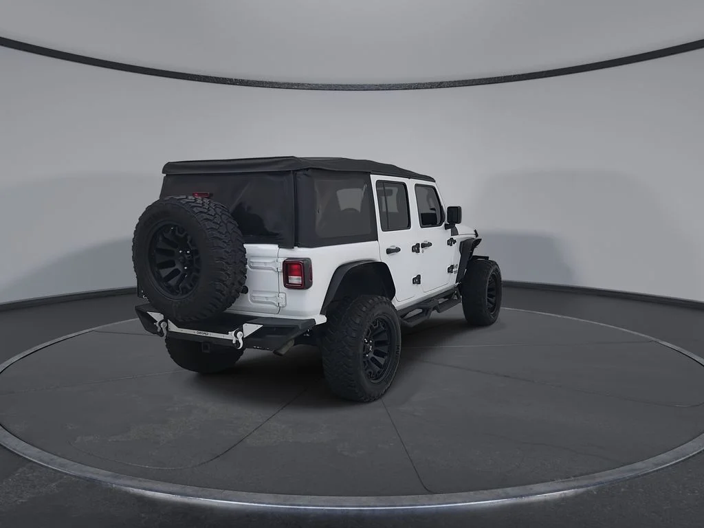 Used 2018 White Jeep Unlimited Sport image 15
