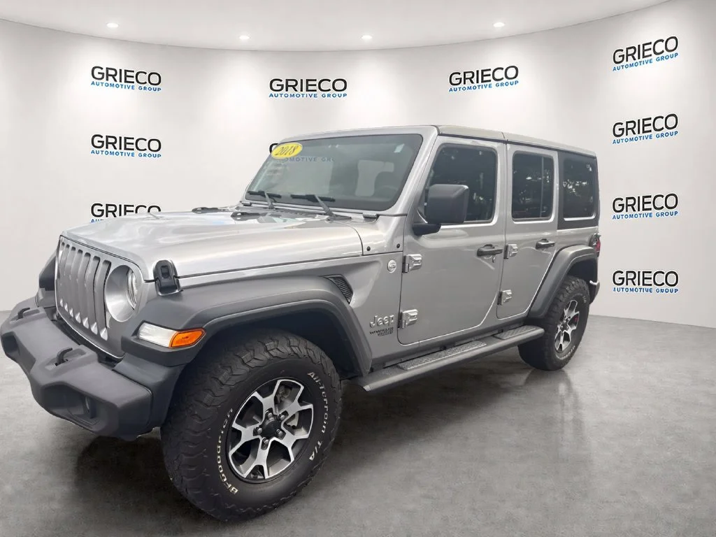 Used 2018  Jeep Sport S image 6