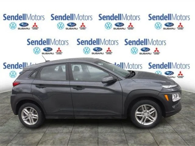 Used 2021 Hyundai Kona SE with VIN KM8K1CAA1MU742254 for sale in Greensburg, PA