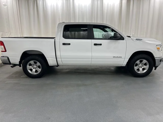 Used 2023 White Ram Big Horn/Lone Star image 7