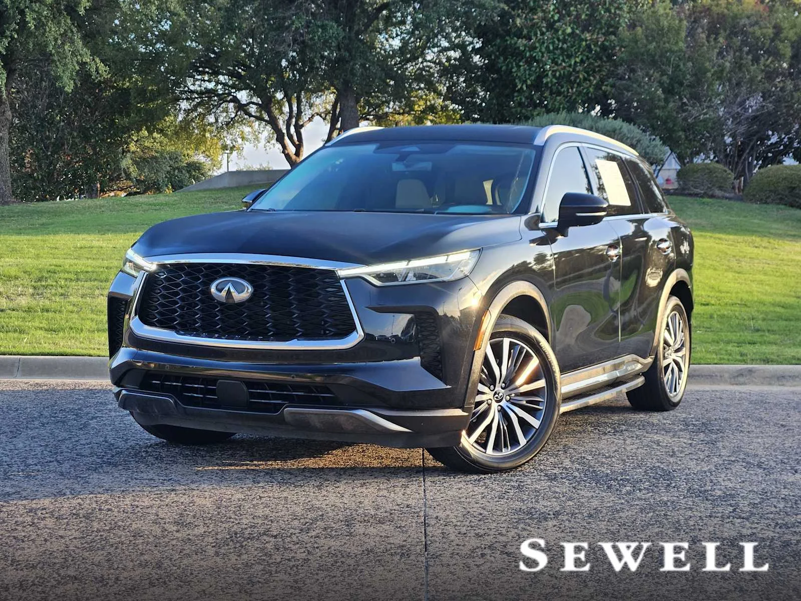 2023 INFINITI QX60 SENSORY