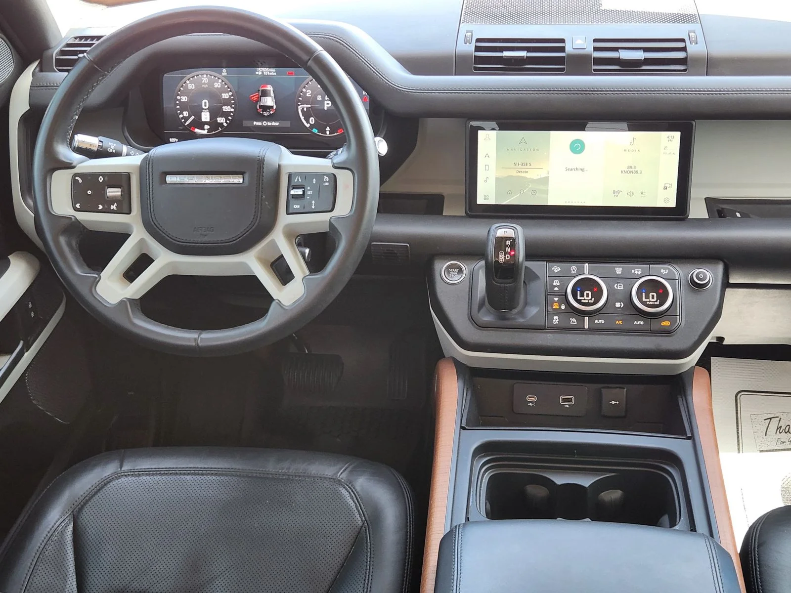 Used 2020 Green Land Rover HSE image 27