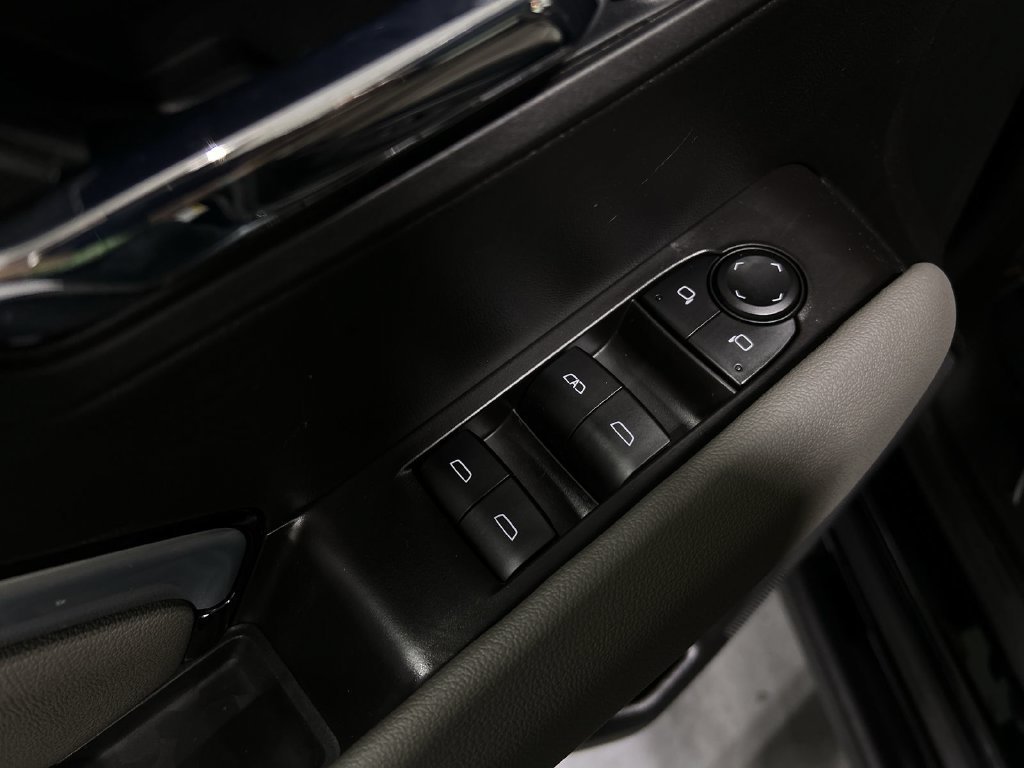 2026 Chevrolet Colorado ZR2 - Photo 15