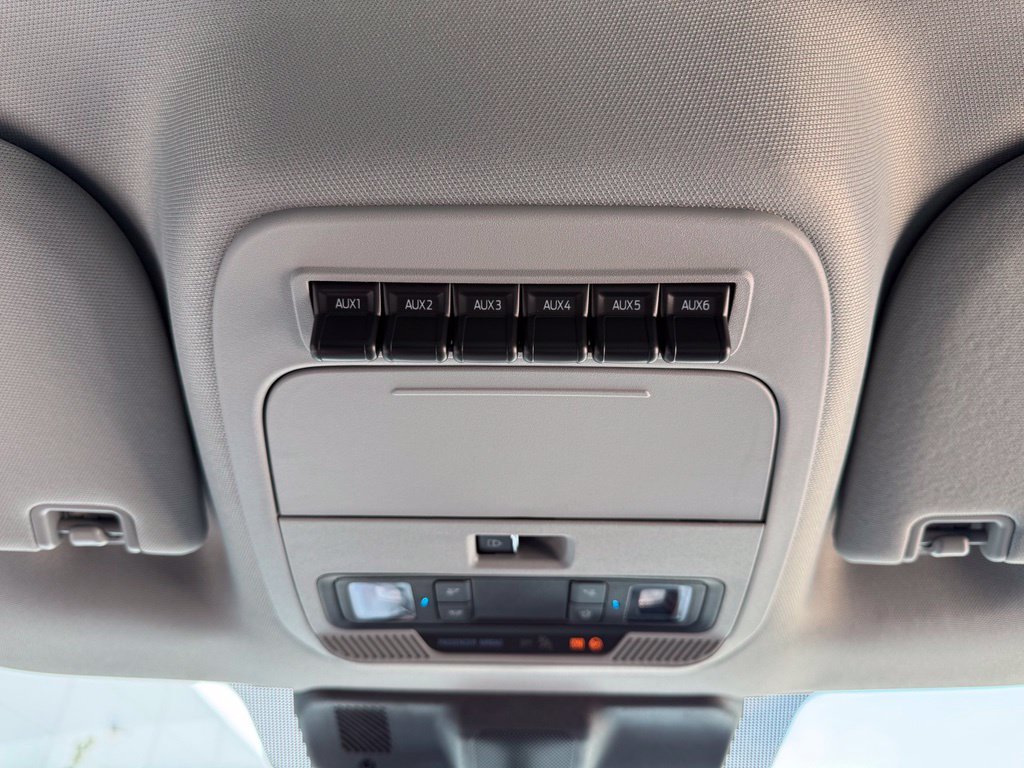 New 2026 Oxford White Ford F-350® XL image 42