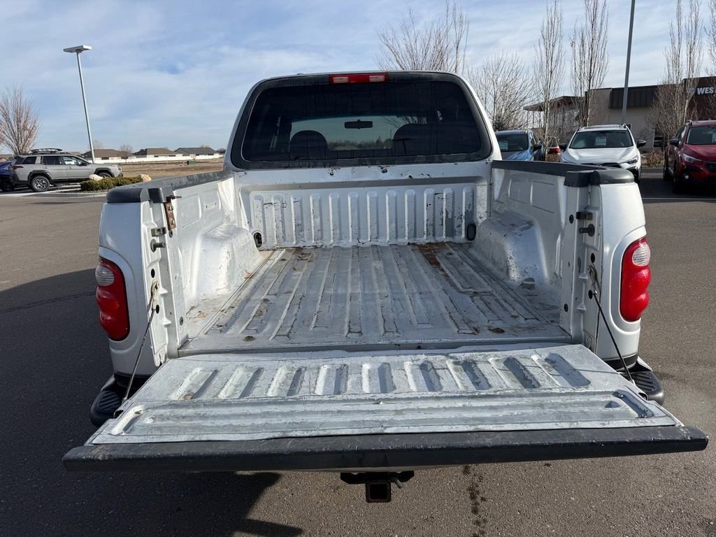 Used 2002  Ford XLT image 37