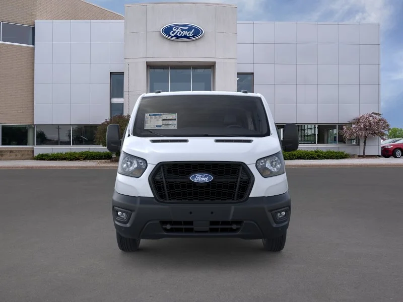 New 2026 Oxford White Ford Base image 6