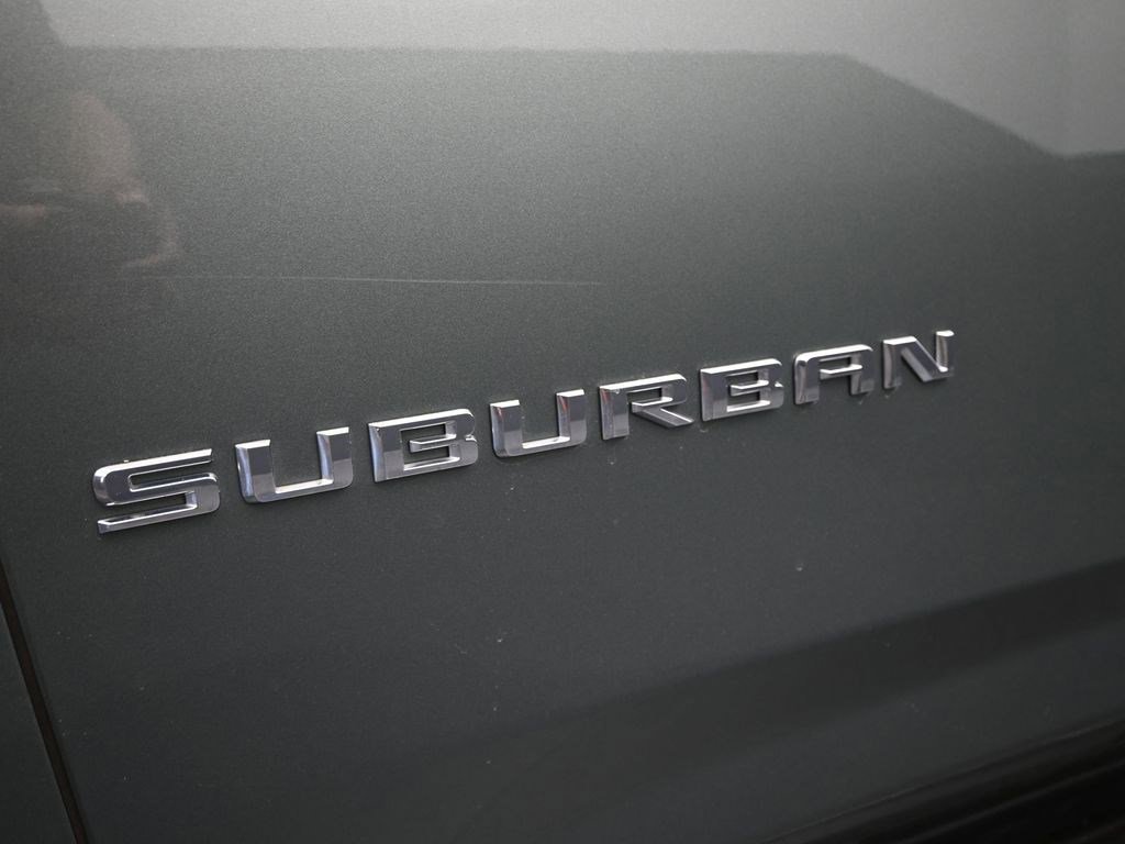 Used 2023 Silver Sage Metallic Chevrolet Premier image 10