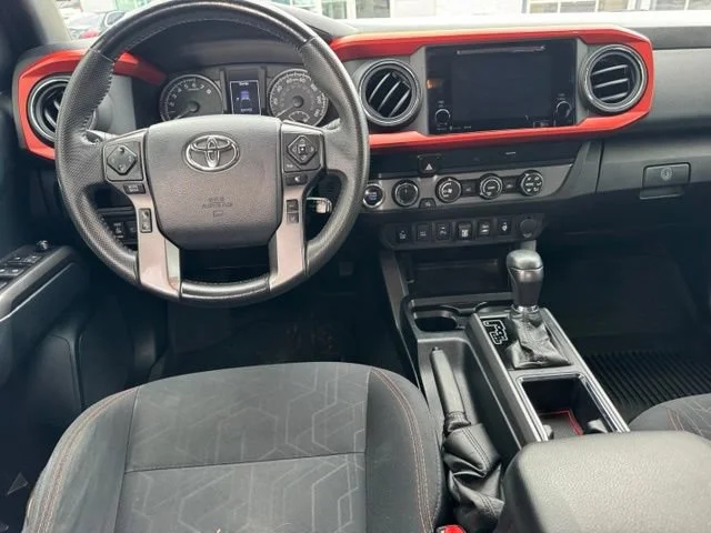Used 2019 Tan Toyota SR image 18