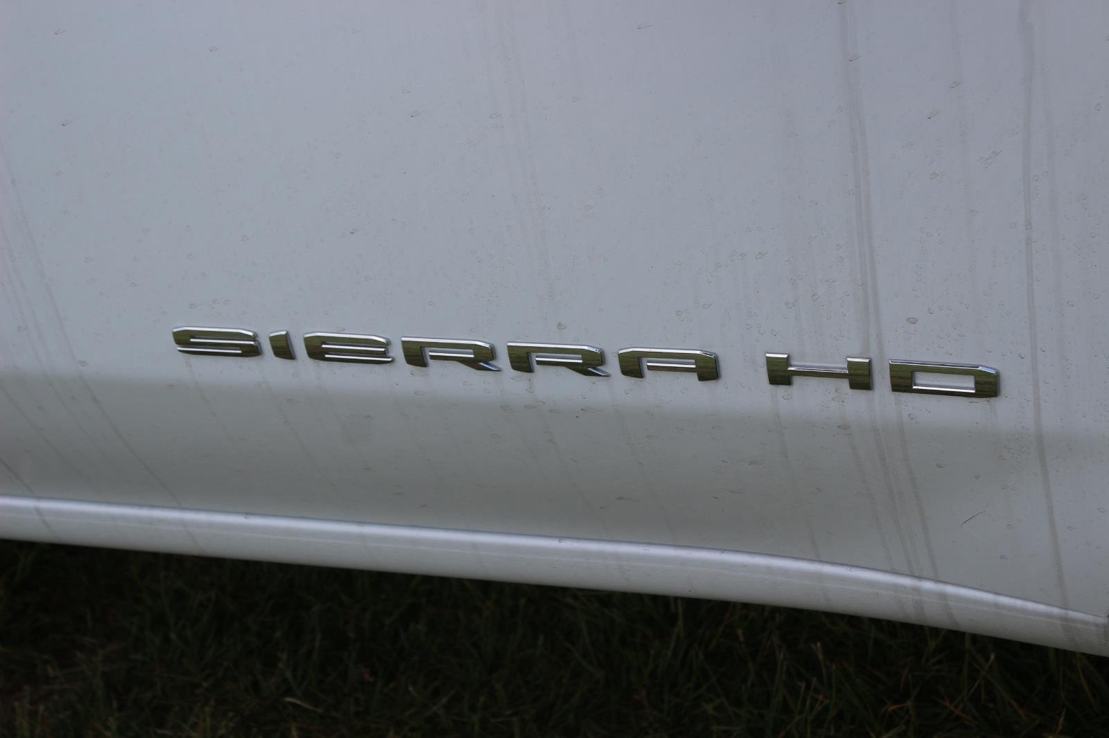 New 2025 Summit White GMC Pro image 12