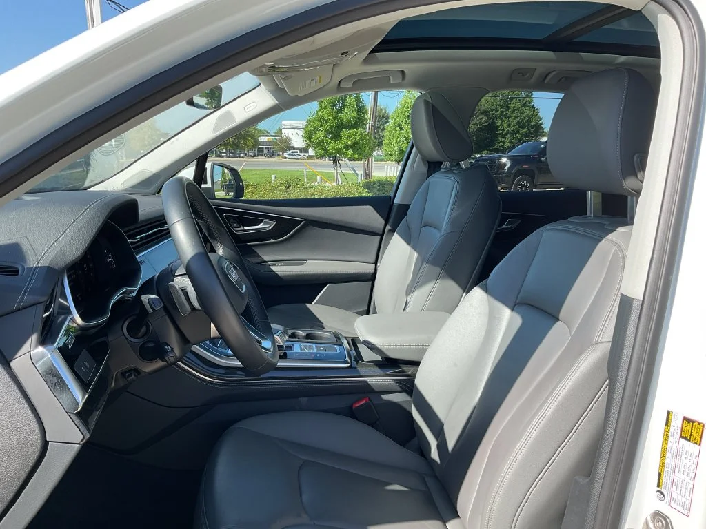 Used 2025 White Audi 55 Premium Plus image 14