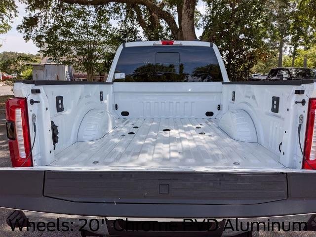 New 2026 Star White Metallic Tri-Coat Ford F-250® Lariat® image 36