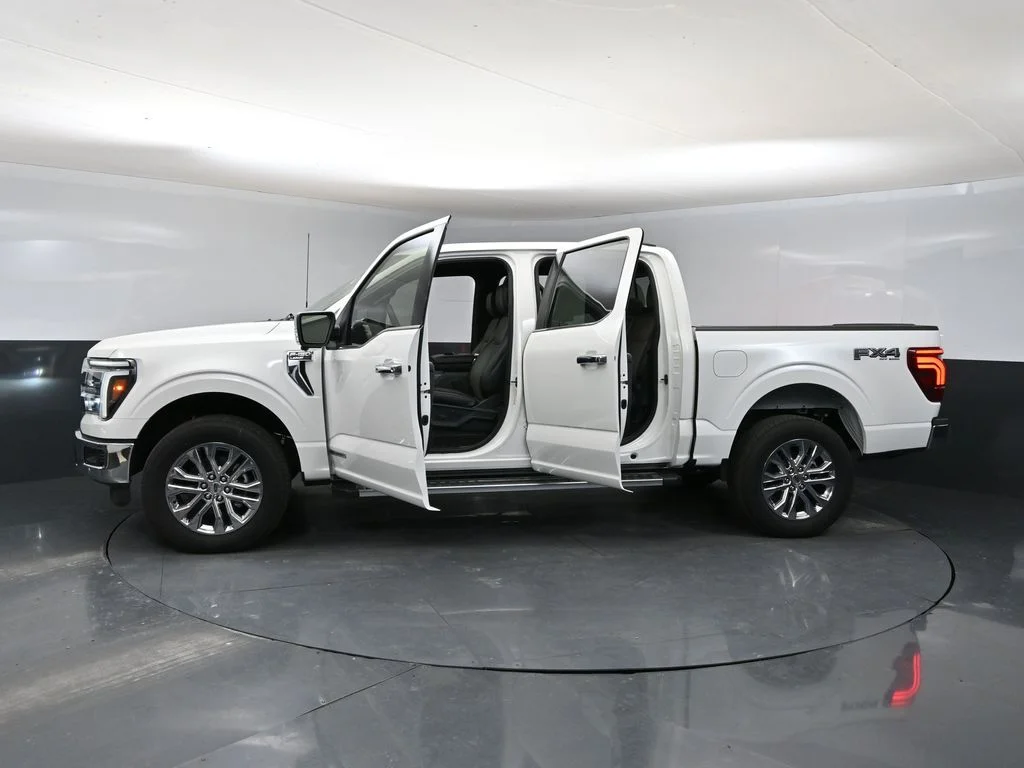 2025 Ford F-150 Lariat - Photo 38