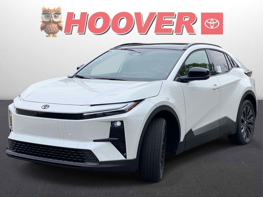 2026 Toyota C-HR XSE - Photo 6
