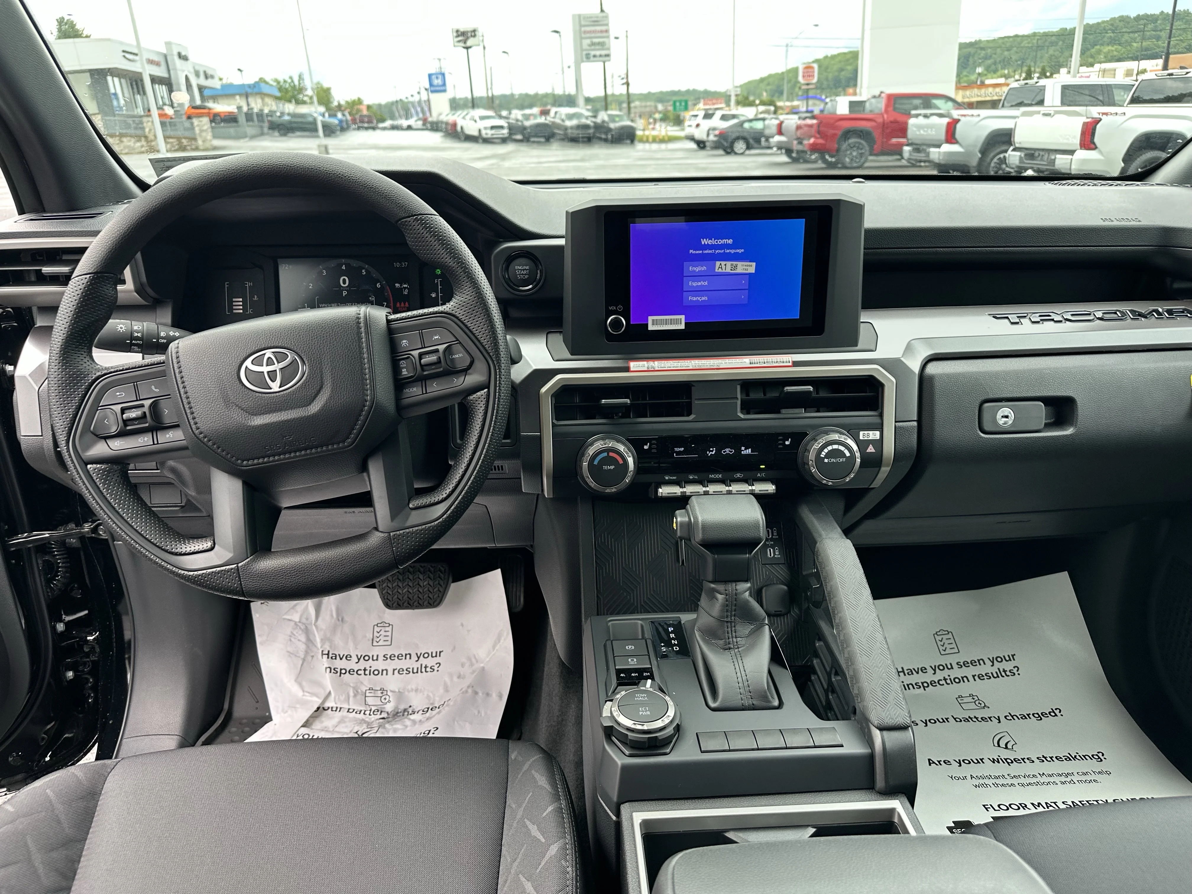2026 Toyota Tacoma SR5 - Photo 10