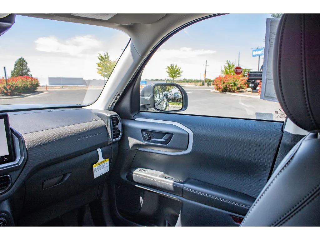 New 2026 CARBONIZED GRAY METALLIC Ford Outer Banks image 23