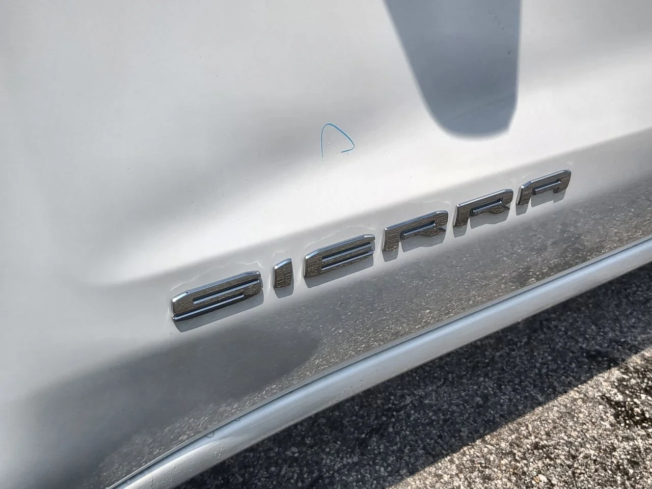 New 2026 Summit White GMC Pro image 30