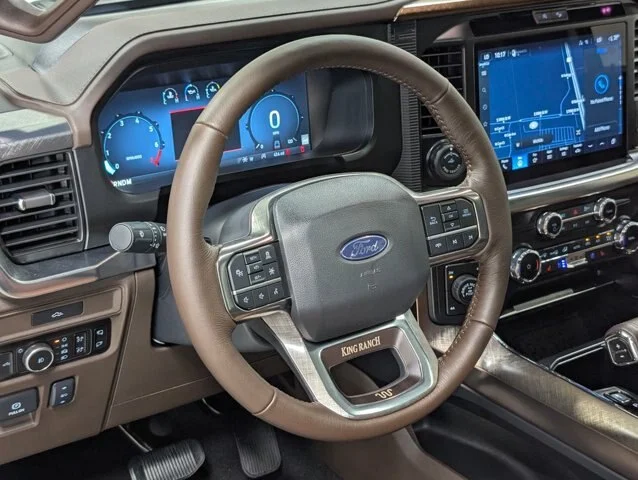 New 2026 Star White Metallic Tri-Coat Ford King Ranch® image 49