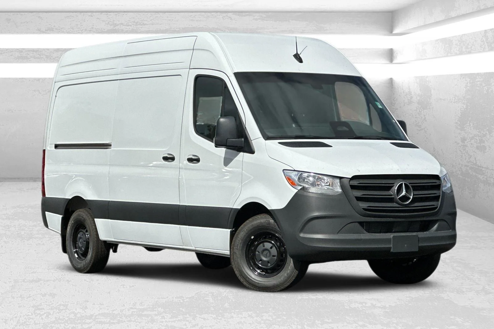 2025 Mercedes-Benz Sprinter 2500 144 WB HO's photo