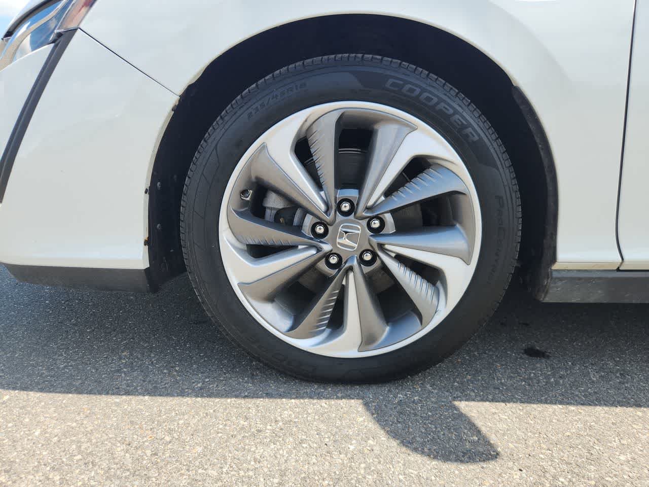 Used 2021 Platinum White Pearl Honda  image 11