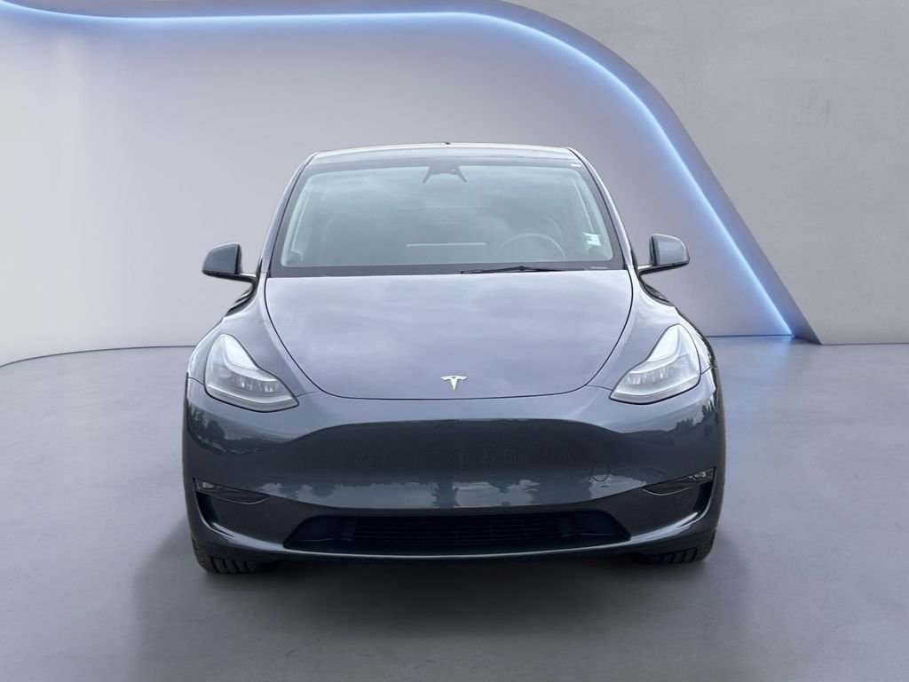 Used 2023  Tesla Long Range image 8