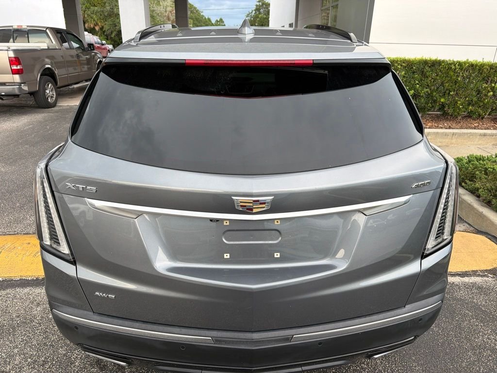 Used 2020 Gray Cadillac Sport image 6