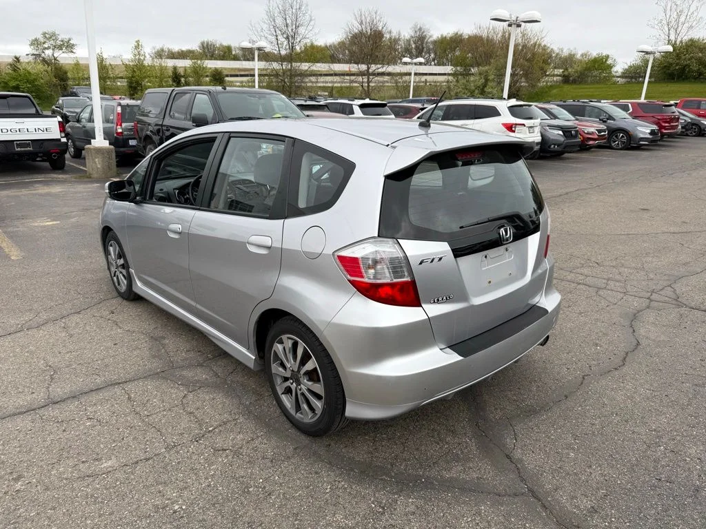 Used 2013 Honda Fit Sport with VIN JHMGE8H59DC054589 for sale in Brighton, MI