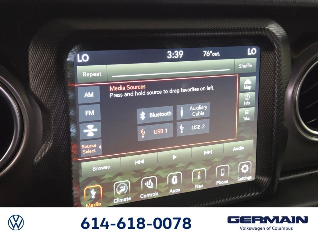 Used 2023 Gray Jeep Rubicon image 28