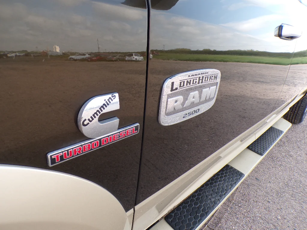 Used 2013 Black Gold Pearlcoat Ram Laramie Longhorn image 17